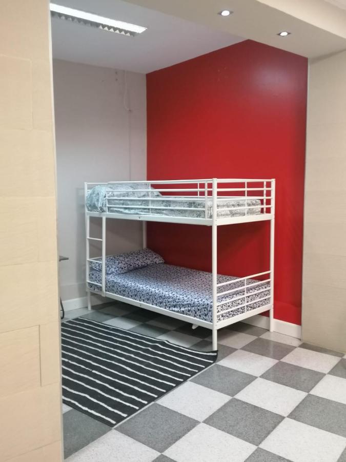 Hostal Casa Rosa Madrid Esterno foto