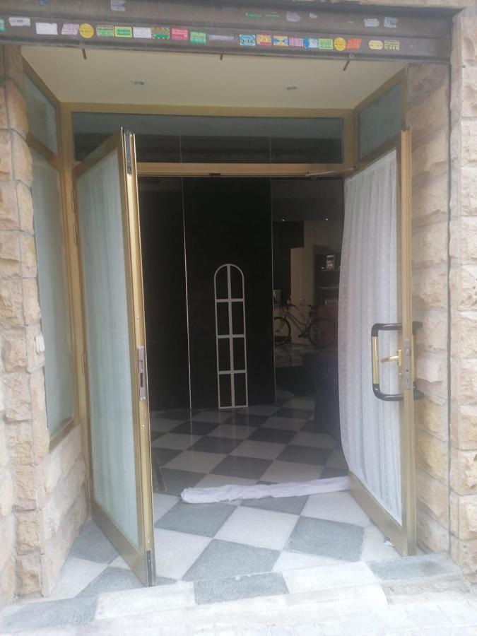 Hostal Casa Rosa Madrid Esterno foto