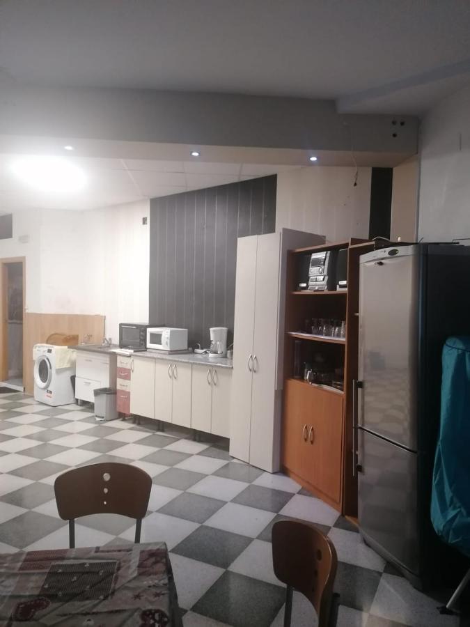 Hostal Casa Rosa Madrid Esterno foto